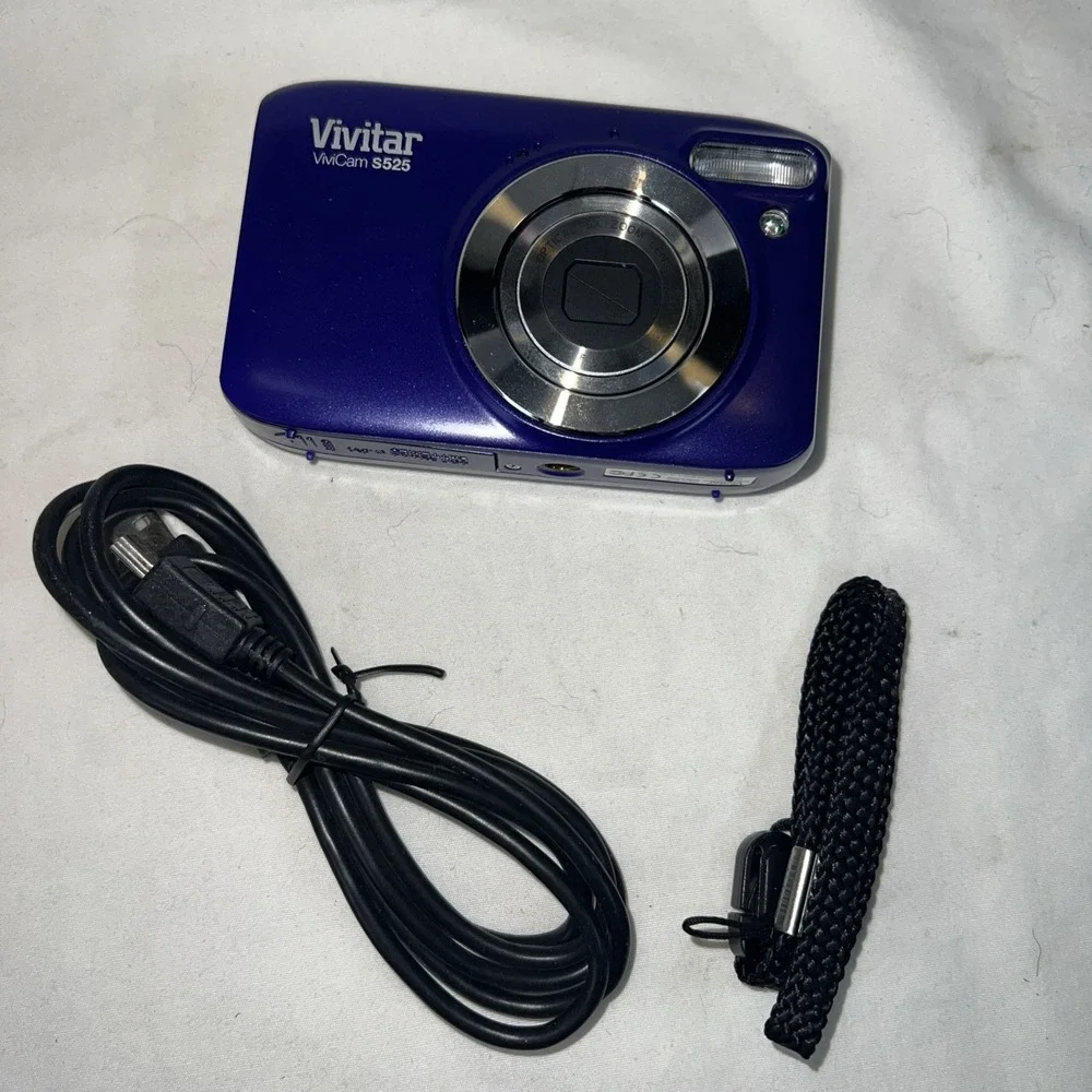 Vivitar ViviCam S525 Digital Camera 16.1MP Purple Open Box Point‎ Shoot Compact